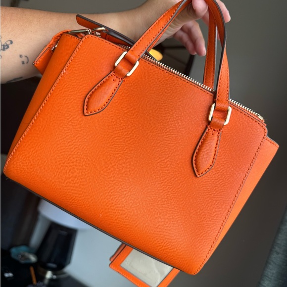 Tory Burch Emerson Mini with Wallet - Picture 5 of 7